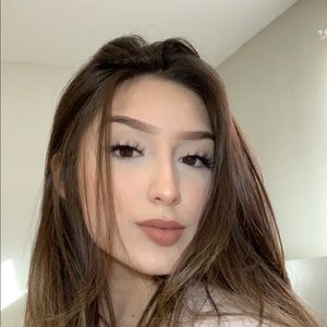 Meet your Posher, Mireya